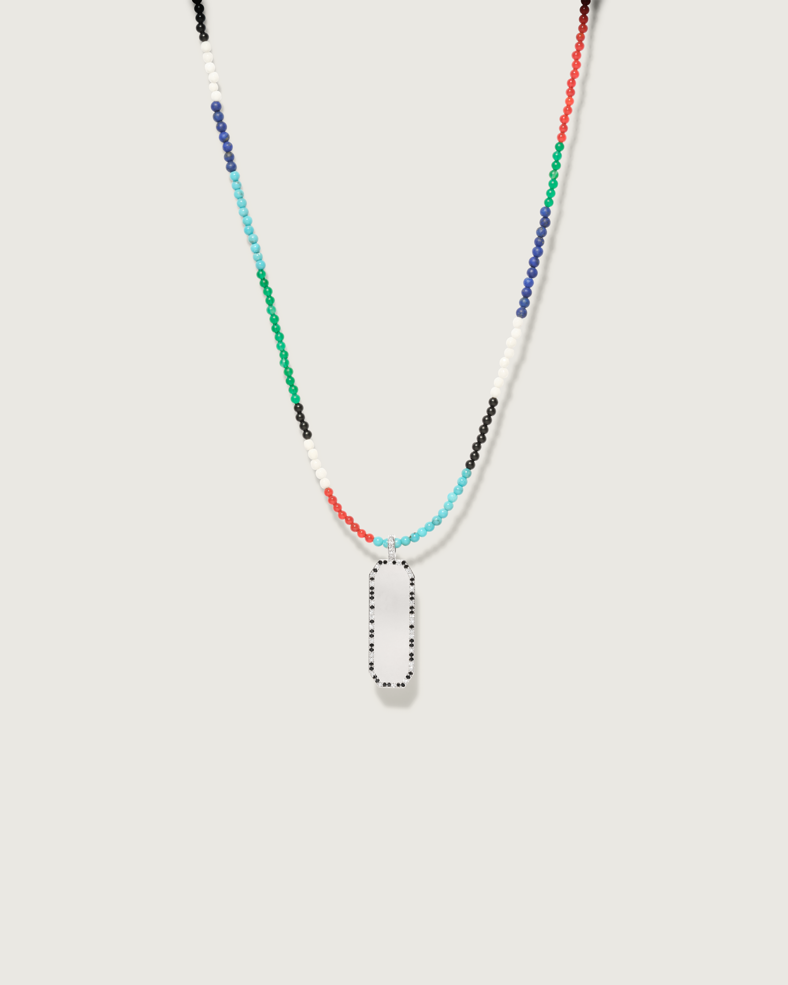 EO_Creations_MaasaiCrea_EvaTag_White_360euro_FrontBrown_Collection_LoRes
