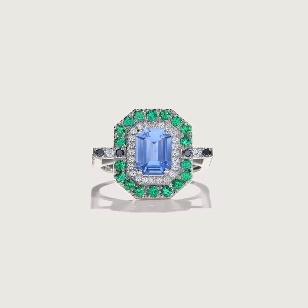 Elliot-and-Ostrich_Sofie_Ring_Lion-square