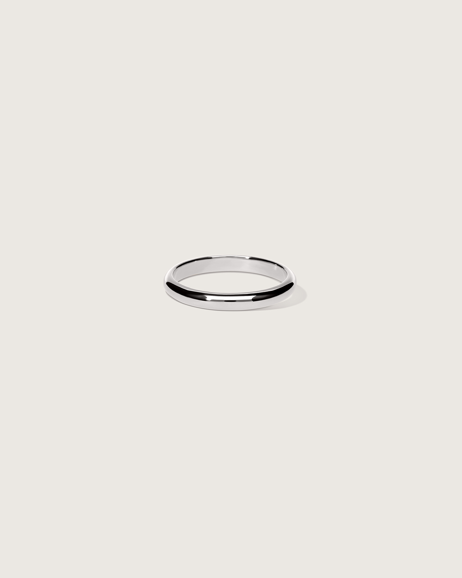 EO_Core_Ring_GabrielleMini_Pure_White_FrontBrown_Collection_LoRes