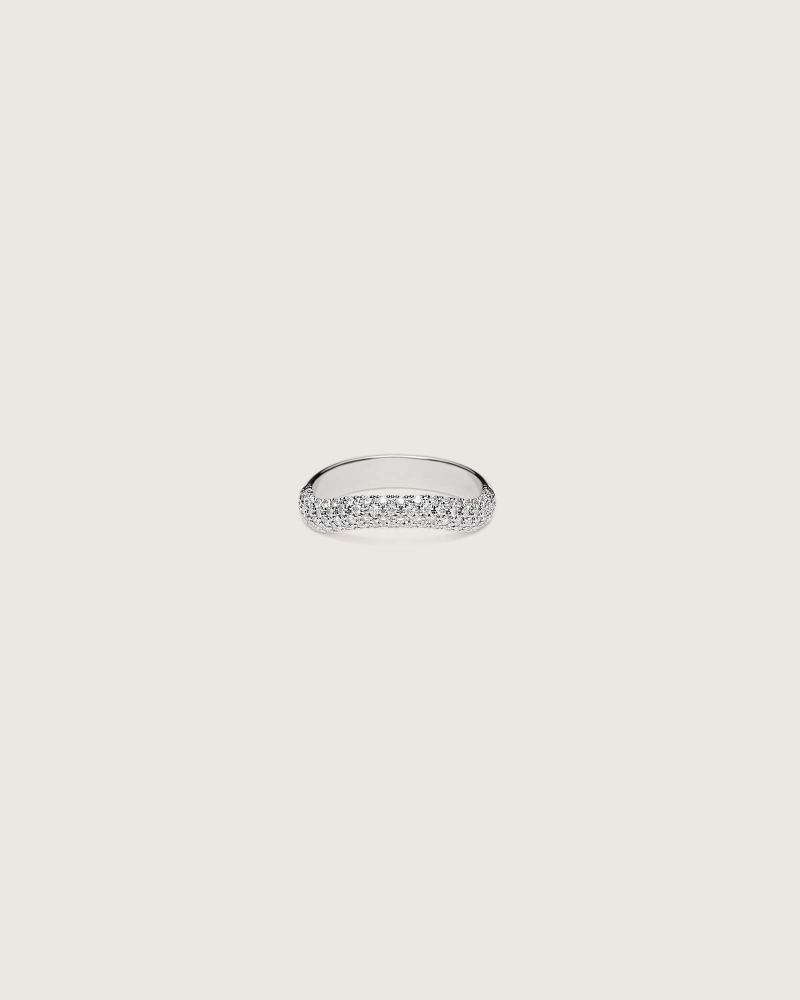 EO_Core_Ring_GabrielleMidi_1,1mm_WhiteDiamonds_Curvy_White_FrontBrown_Collection_LoRes